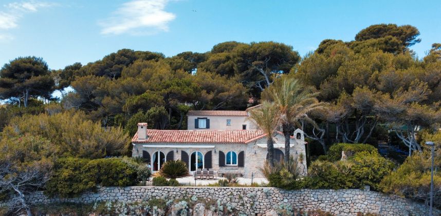 VILLA CAP D’ANTIBES